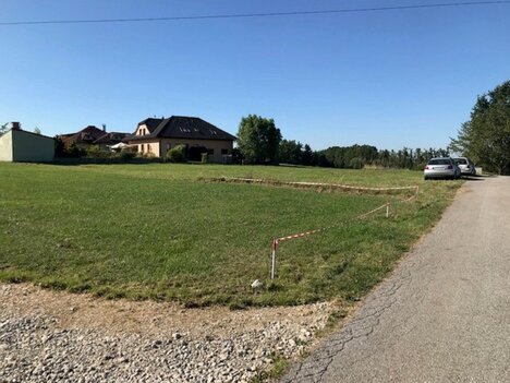Prodej stavebního pozemku Kamenný Újezd - Kosov