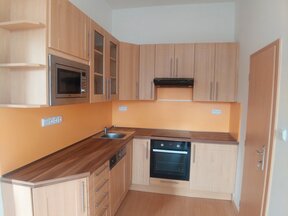 Pronájem bytu 1+1, 30 m2 v centru Tábora